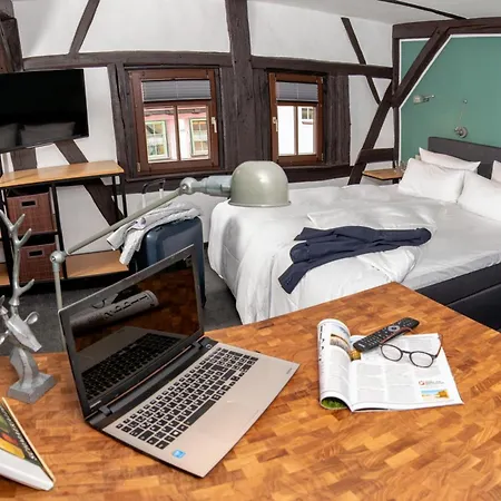 Gruenes Tor Szálloda 3*