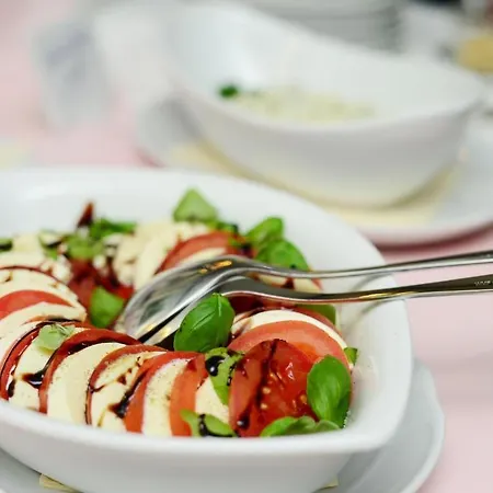 Szálloda Gruenes Tor 3*